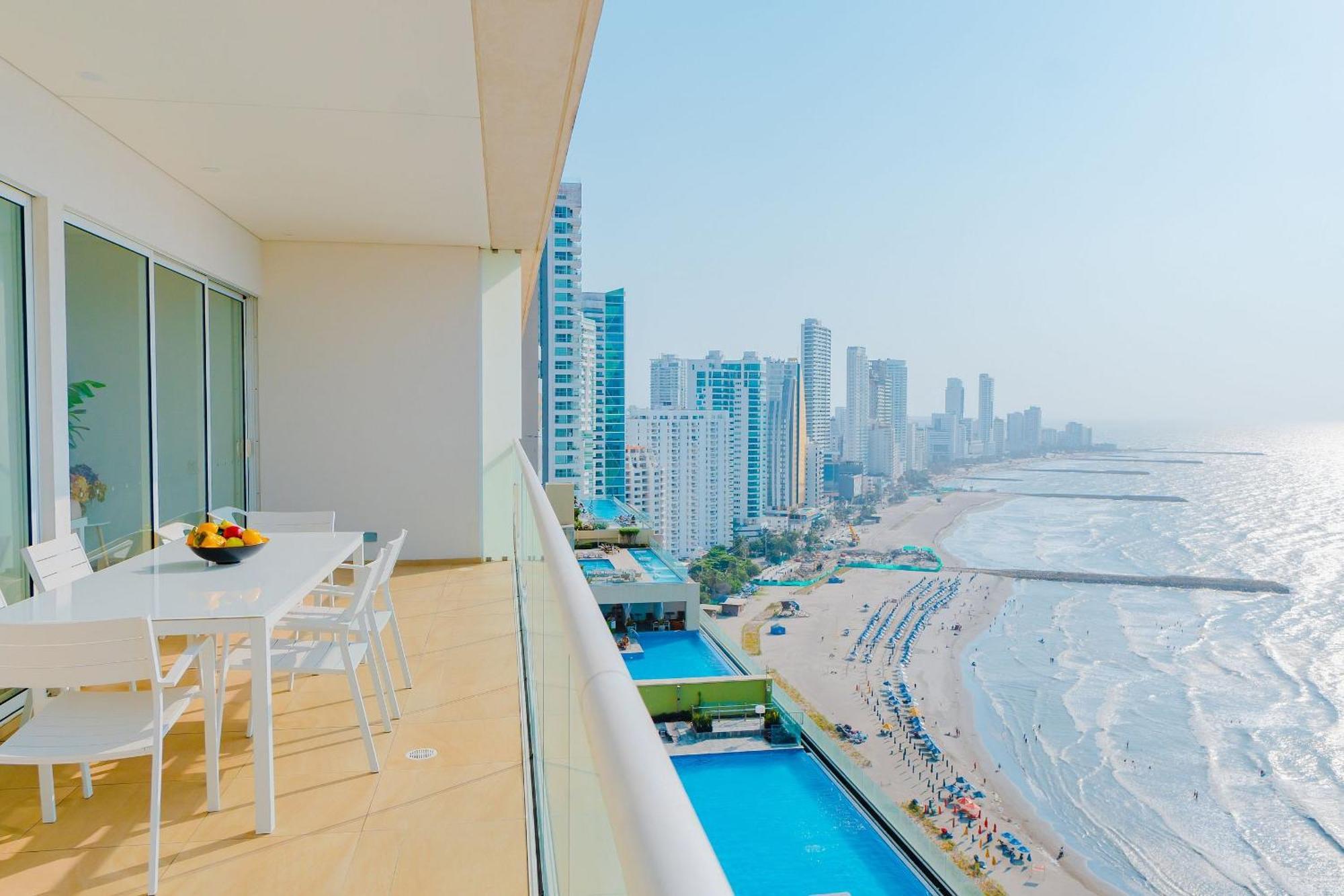 U-go Edificio H2 En Bocagrande Frente Al Mar *