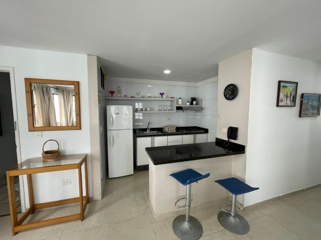 Apartment En Edificio Portofino Icdi