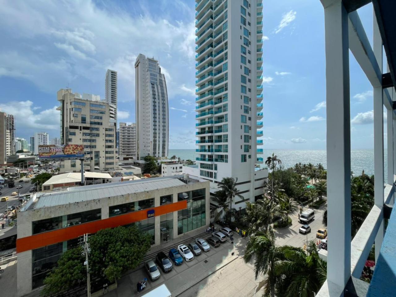 Apartment En Edificio Portofino Icdi Cartagena