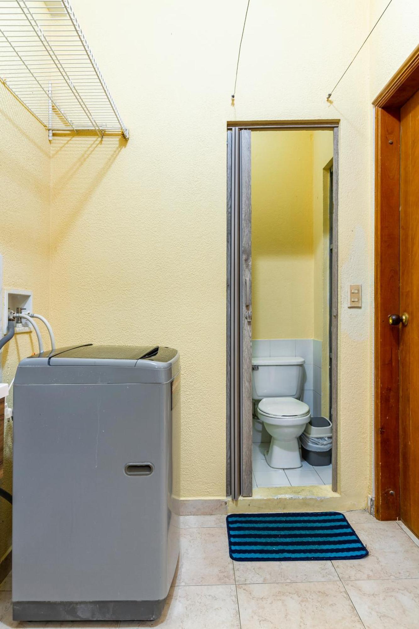 Pensión Habitación Privada Y Amplia Cerca Zonas Turísticas