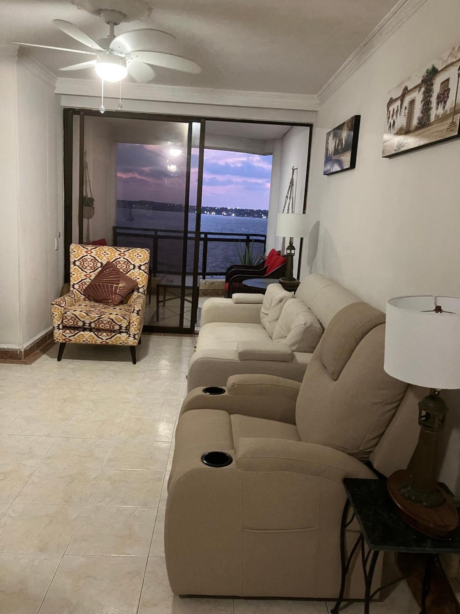 Marina Tower Apartment