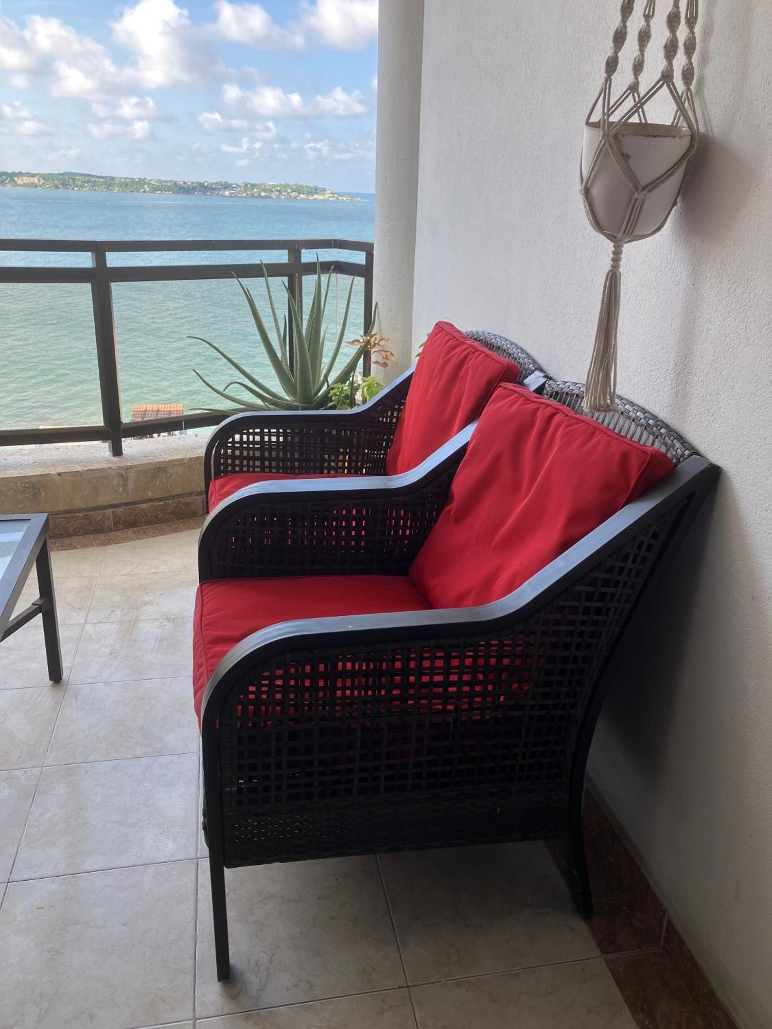 Marina Tower Apartment