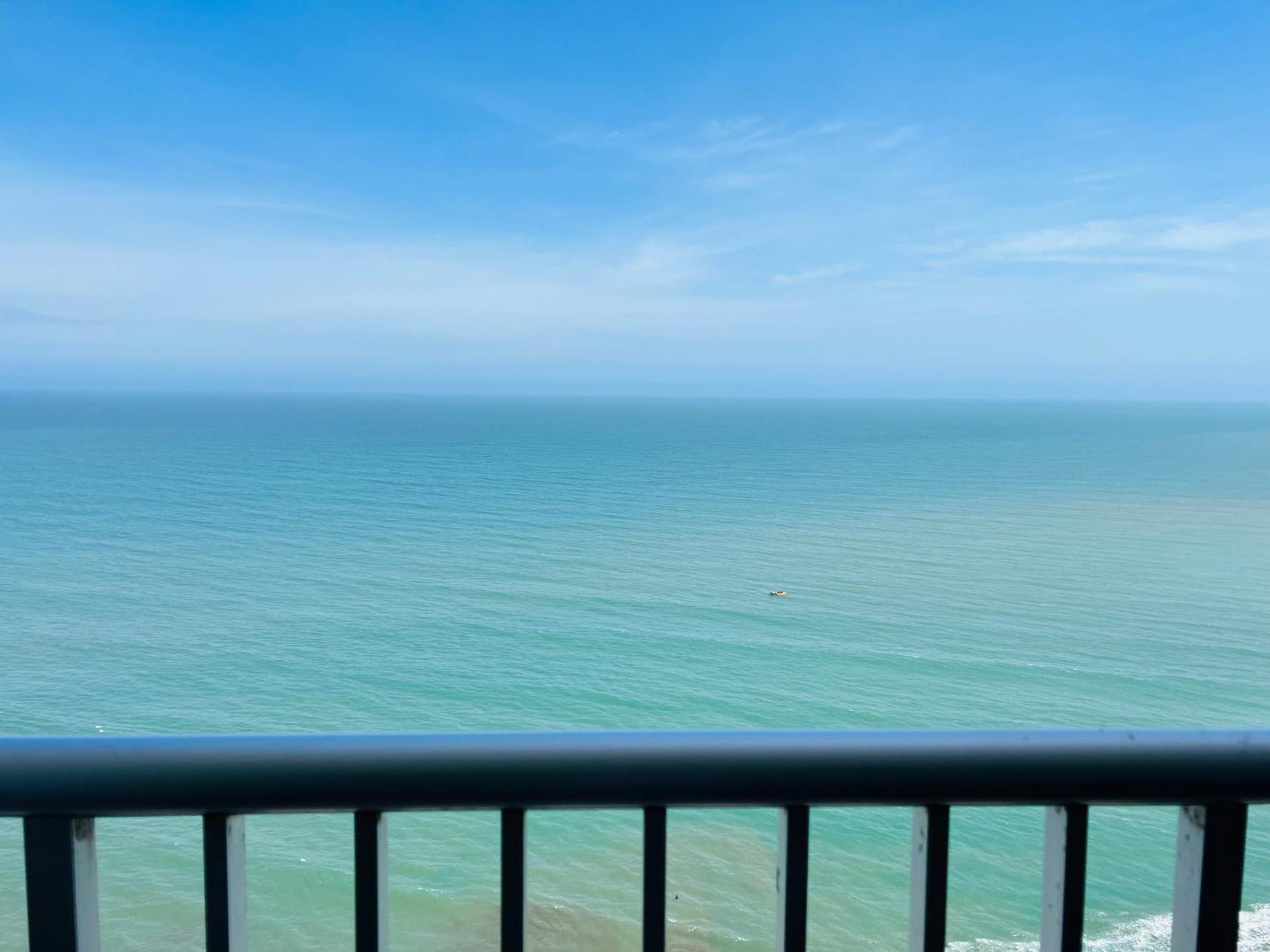 Luxury Beachfronts En En Bocagrande Y Marbella *