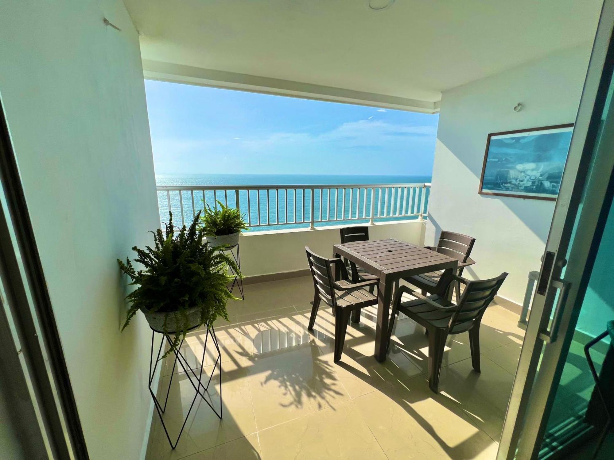 Luxury Beachfronts En En Bocagrande Y Marbella Cartagena