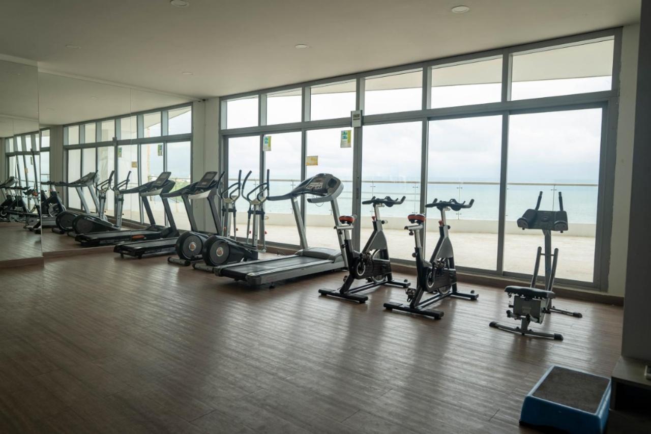 Luxury Beachfronts En En Bocagrande Y Marbella Apartamento *