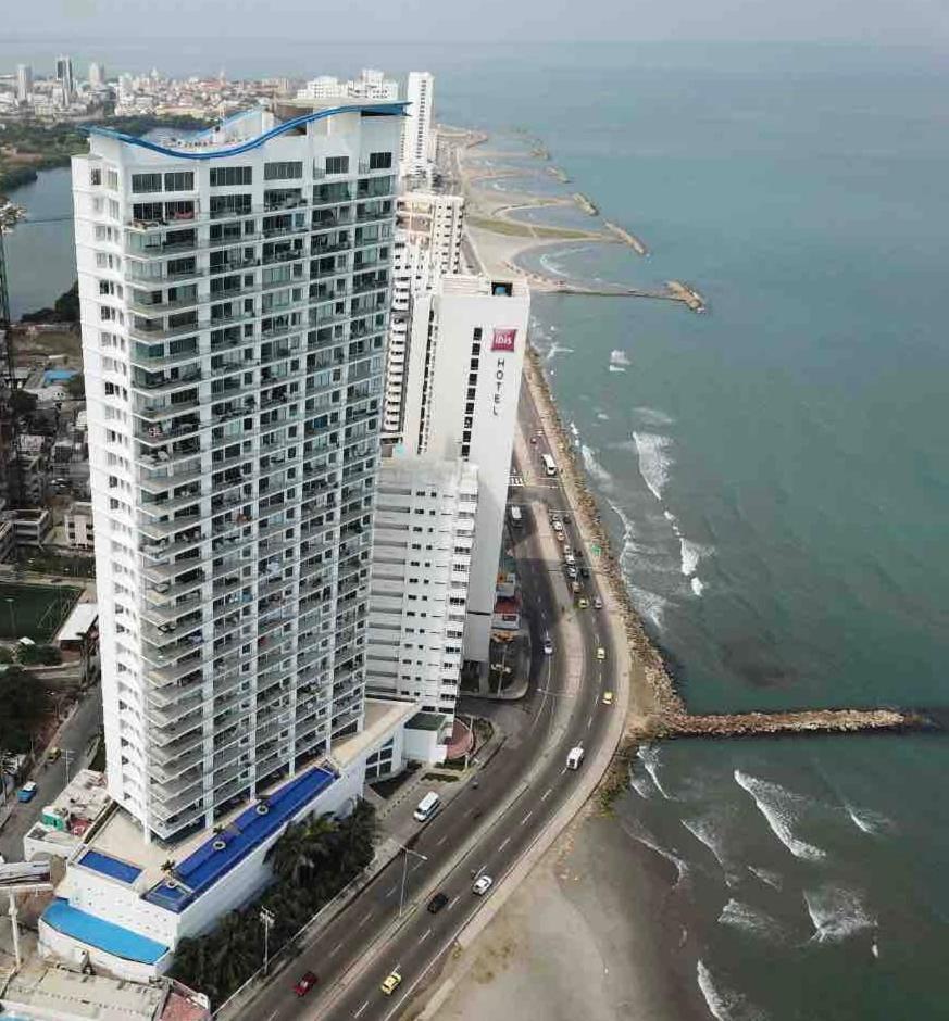 Luxury Beachfronts En En Bocagrande Y Marbella Apartamento *