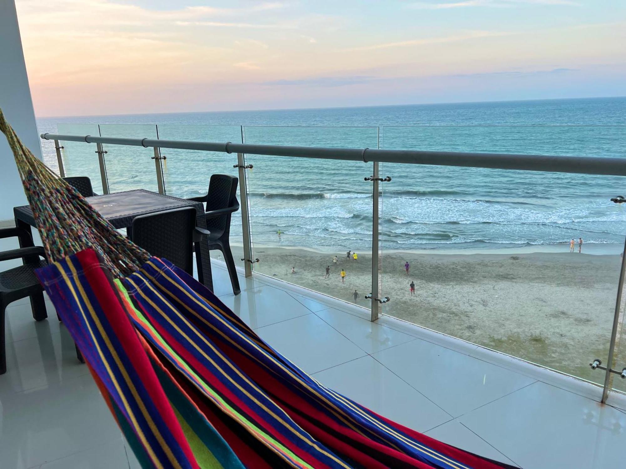 Luxury Beachfronts En En Bocagrande Y Marbella
