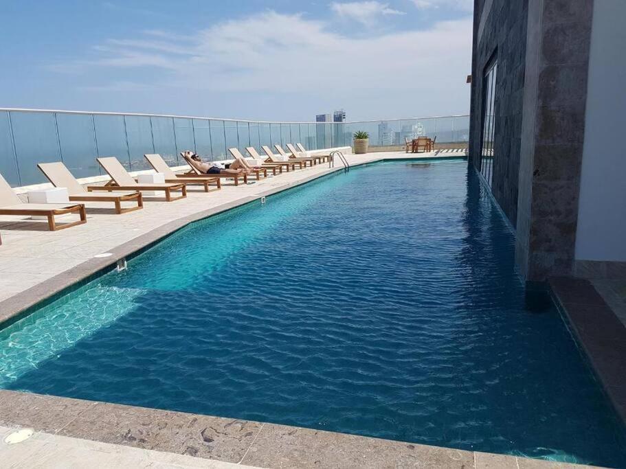 Luxury Beachfronts En En Bocagrande Y Marbella * Cartagena