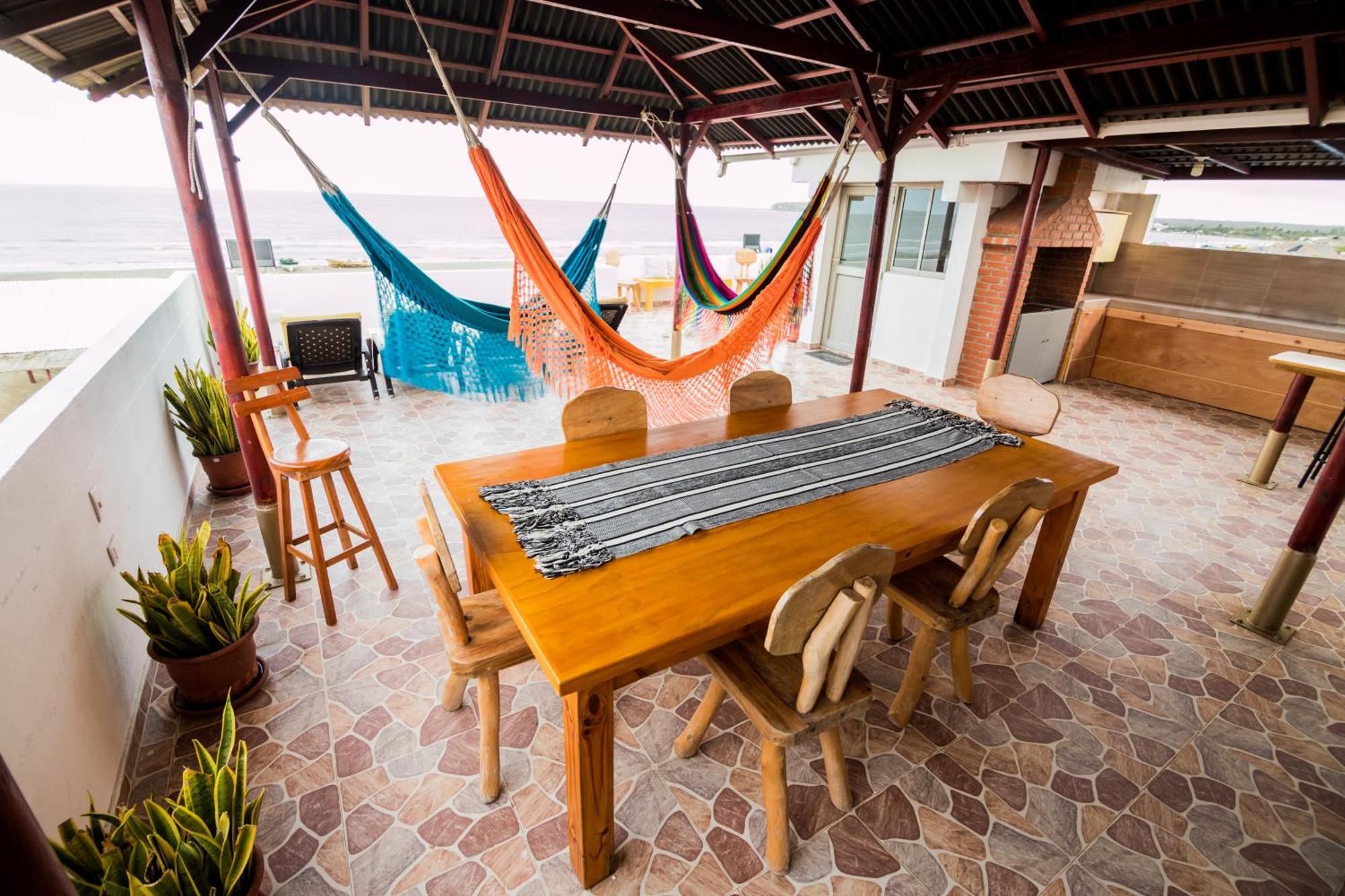 Makena La Boquilla Hostel Cartagena