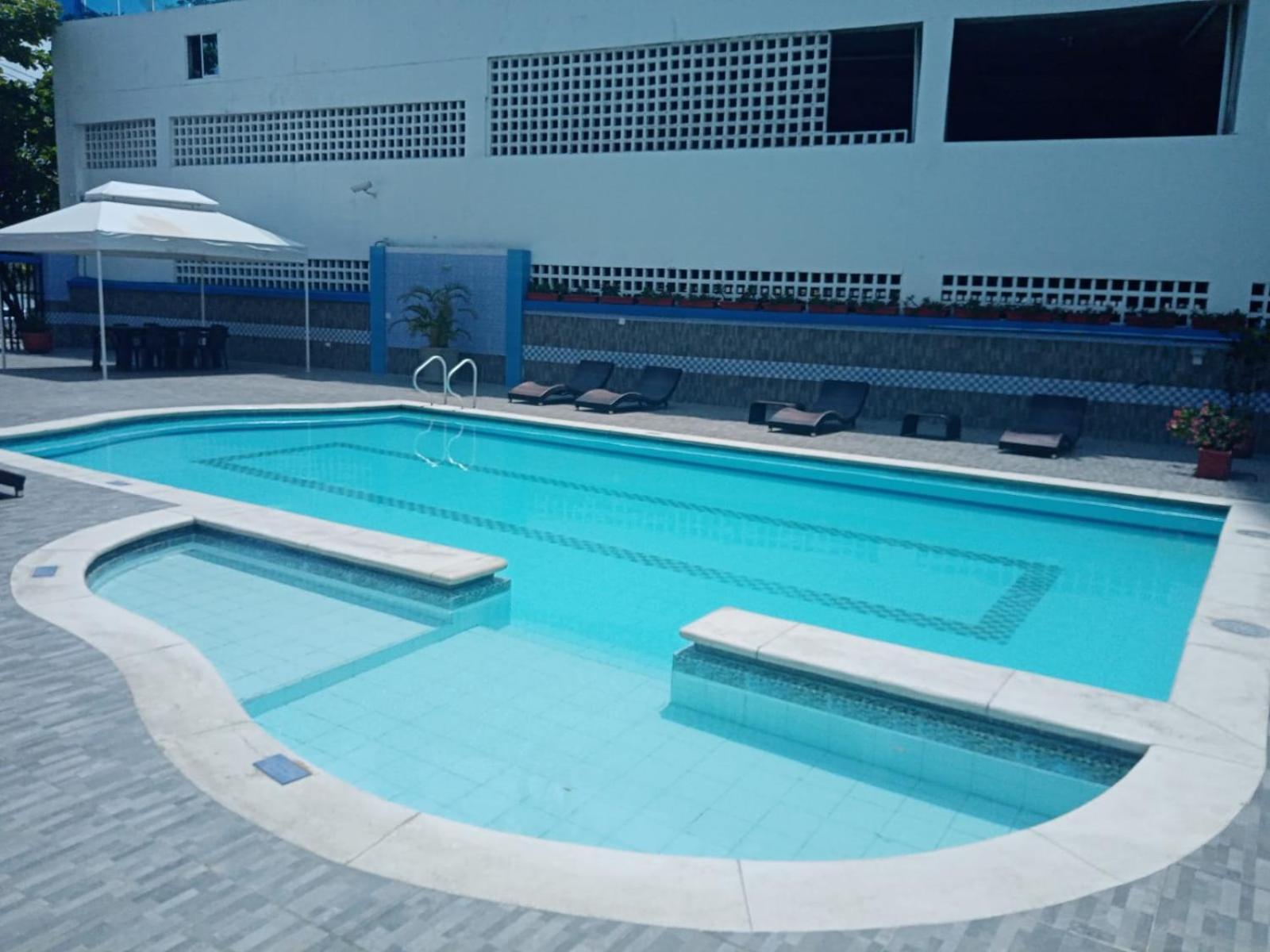 Marina Tower Apartment
