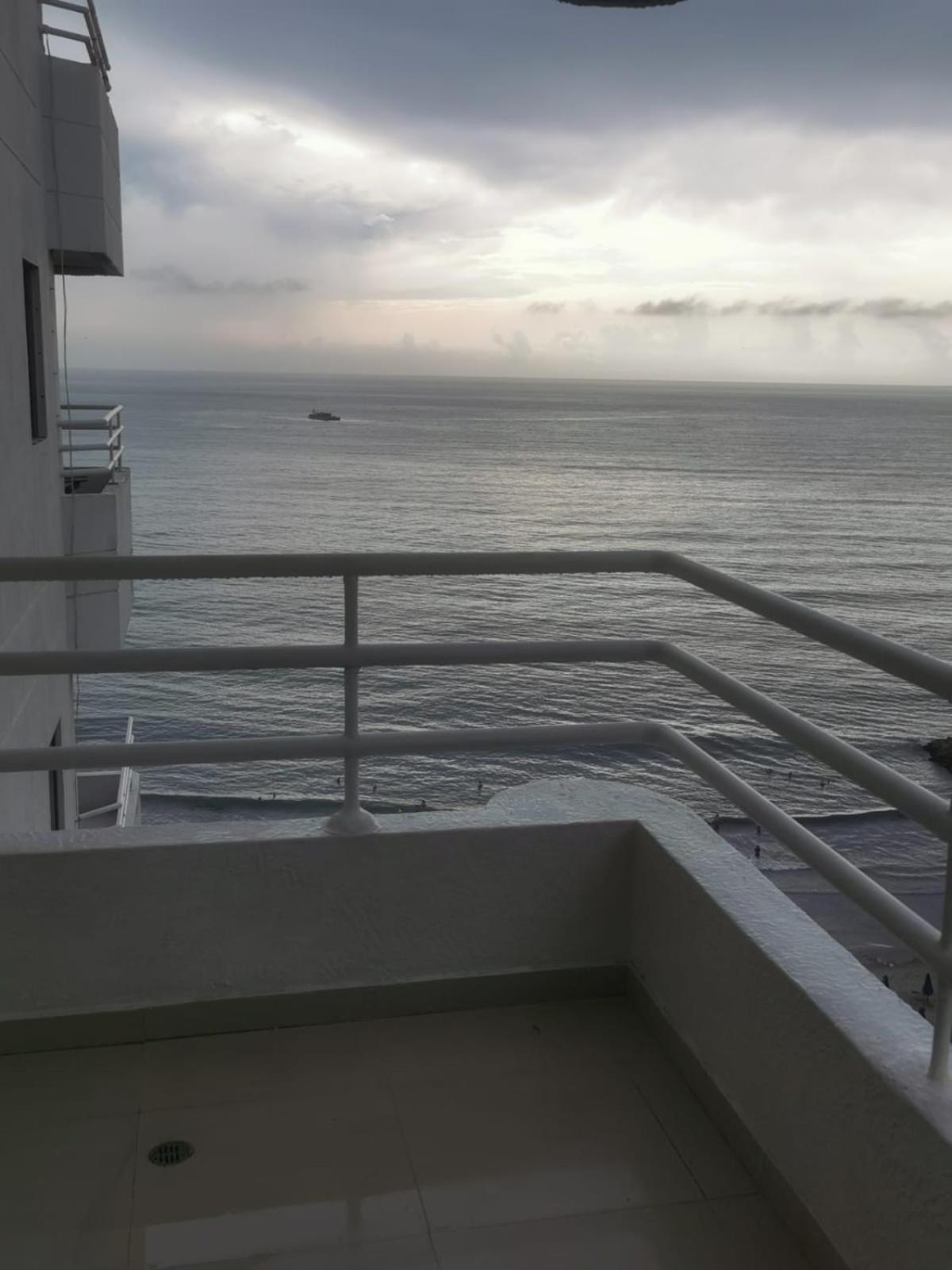 Alojamiento Frente Al Mar, Sector Bocagrande Mar Adentro 1305
