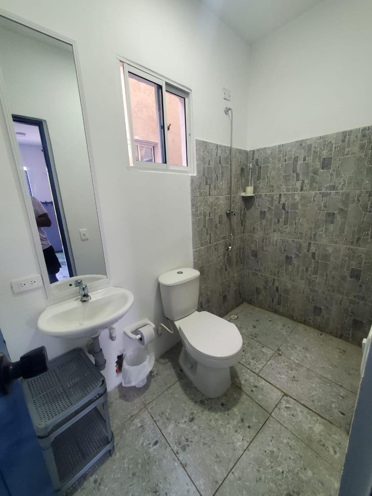 Pensión Hotelito La Aventura, Ac Private Wc Near The Old Town, No Tax *