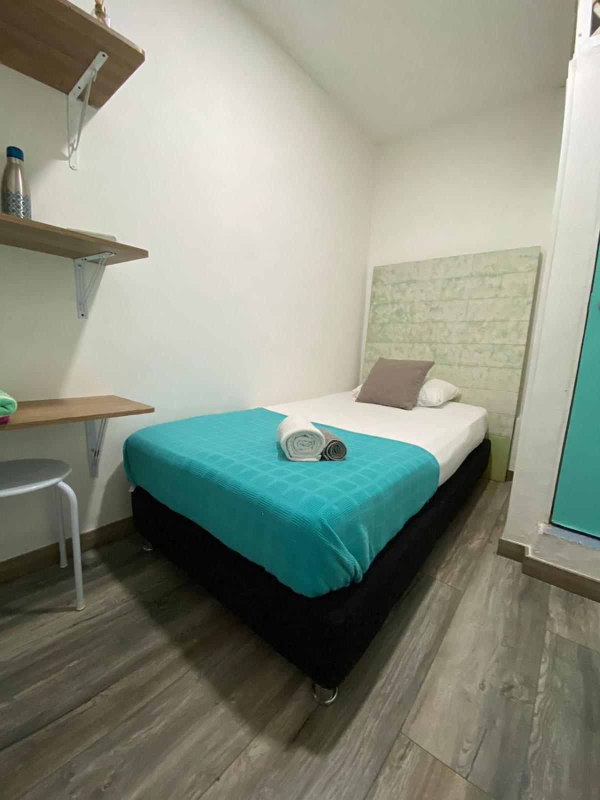 Hostal El Barrio Hostal