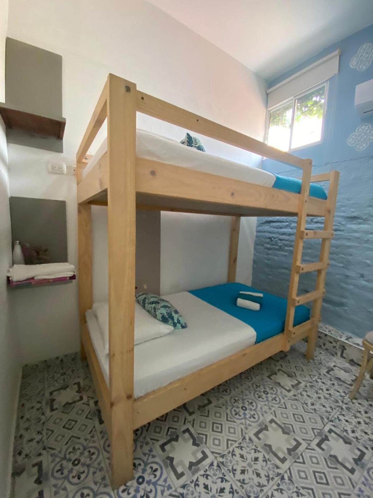 El Barrio Hostal