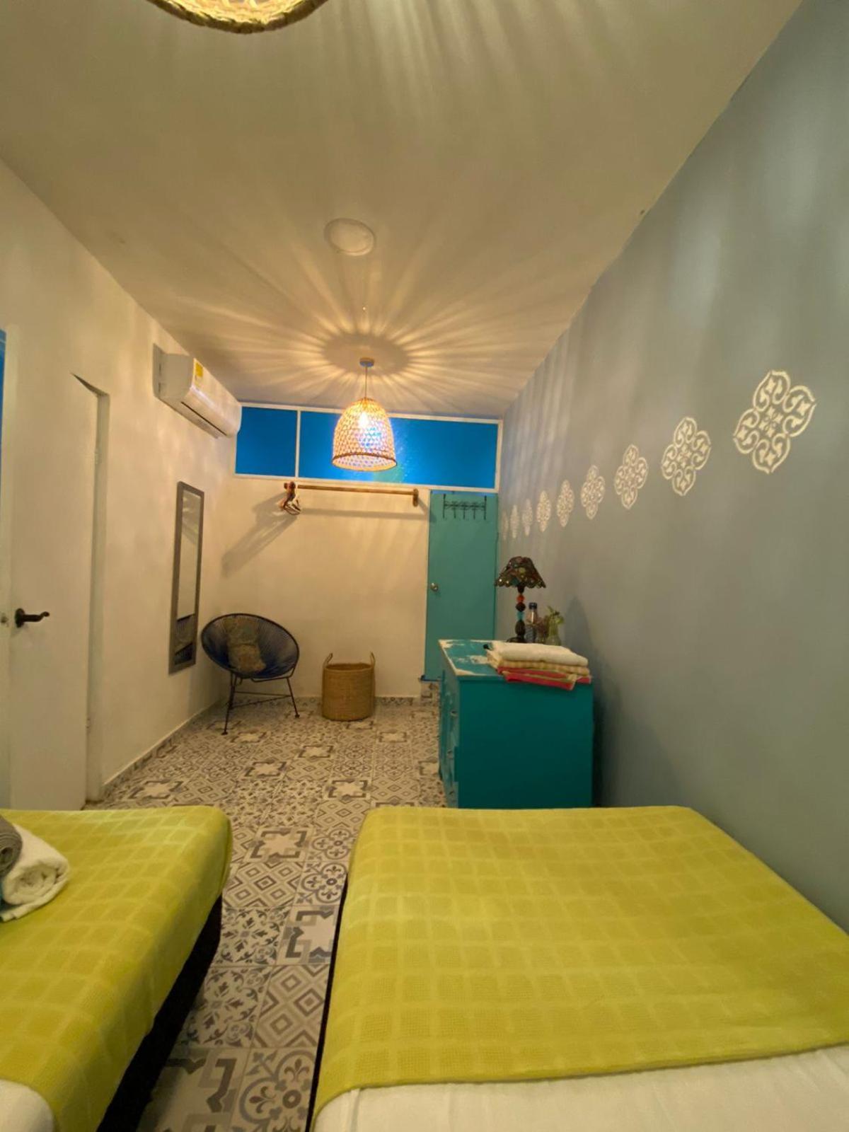 El Barrio Hostal