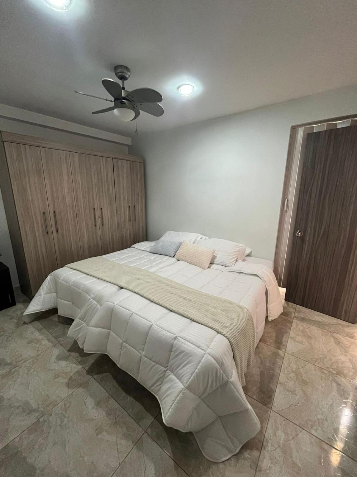 Apartamento En El Ciudad Amurallada Cartagena