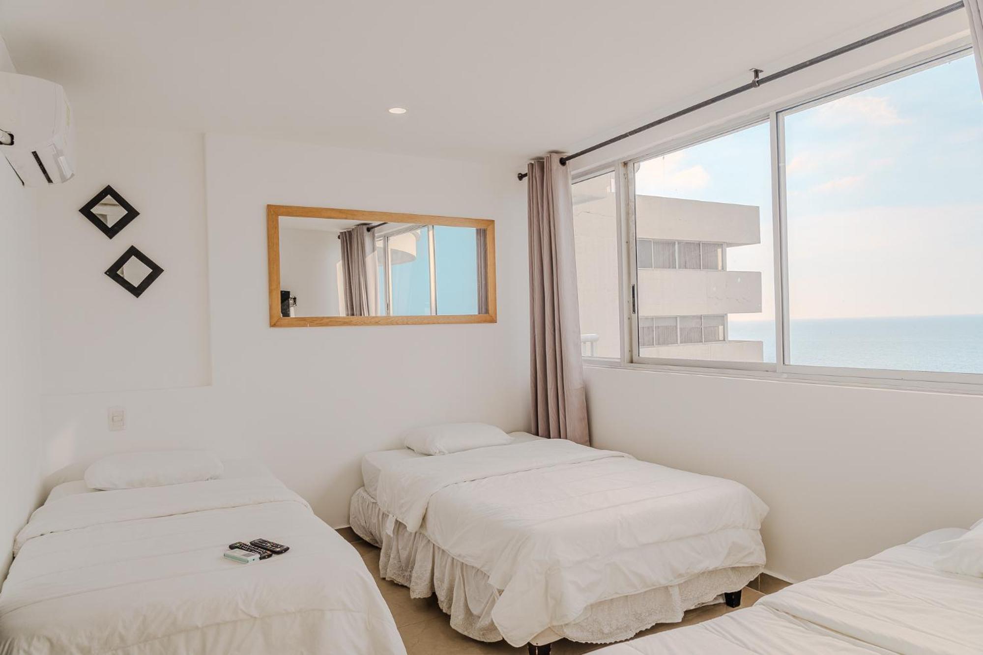 Apartment In Front Of The Beach Cartagena