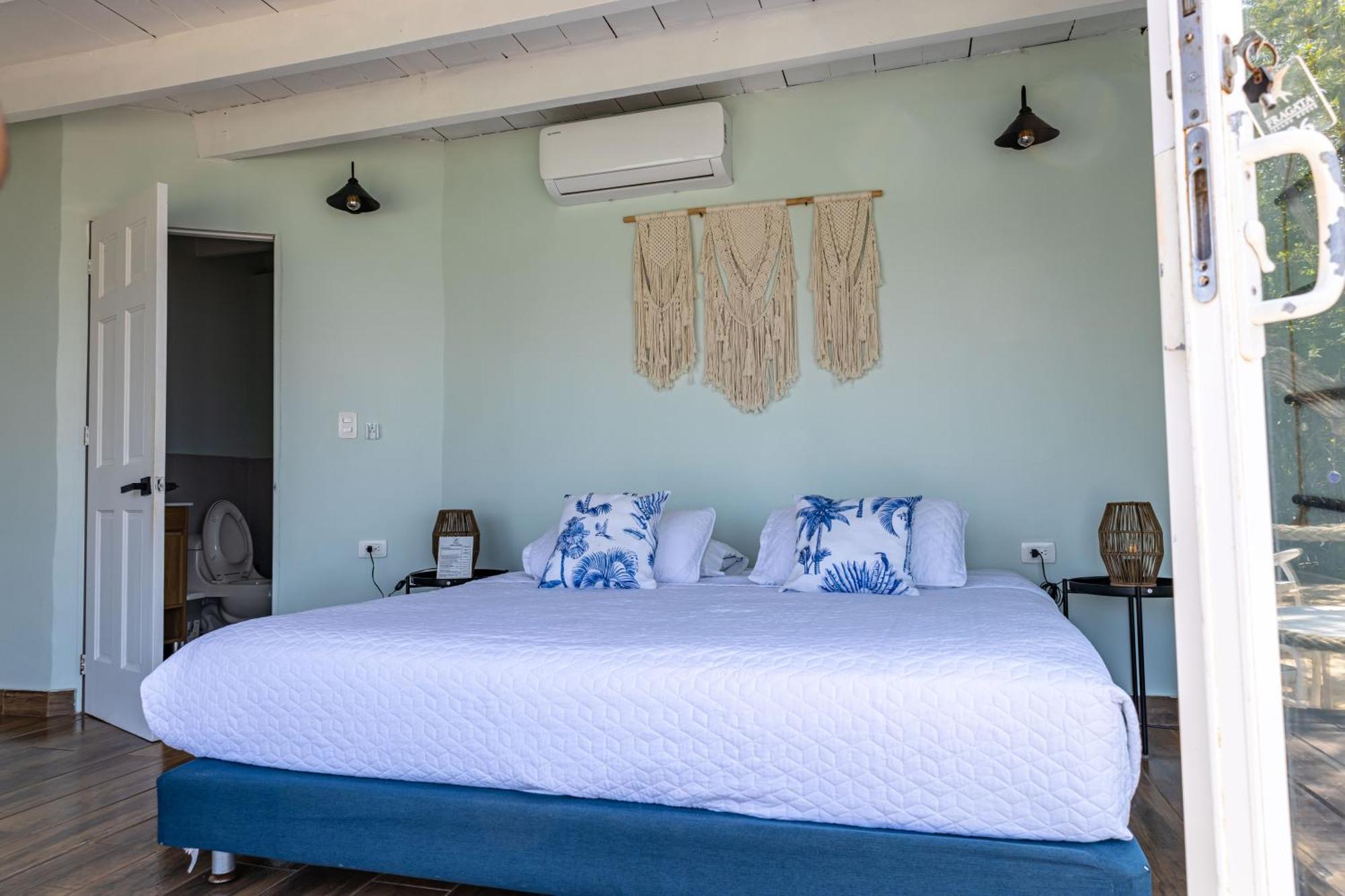 Fragata Island House *