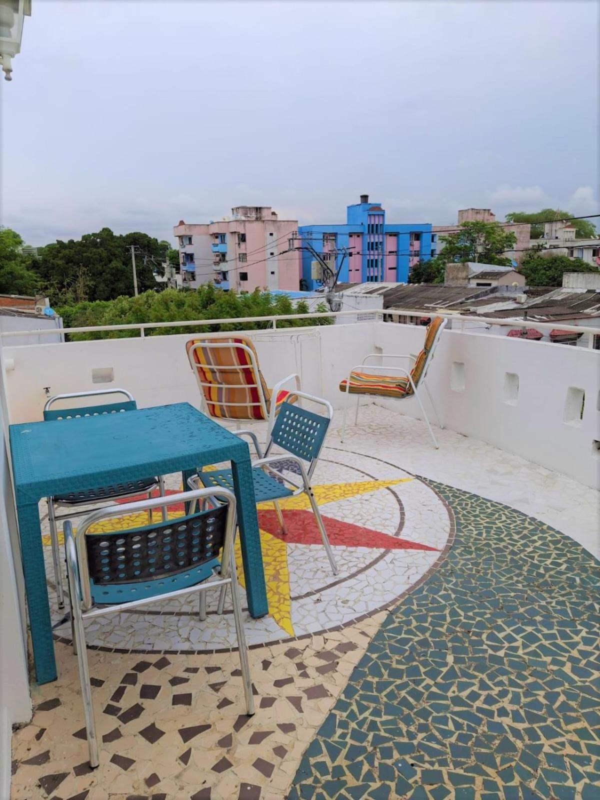 Northwest Hostings 301 Cartagena