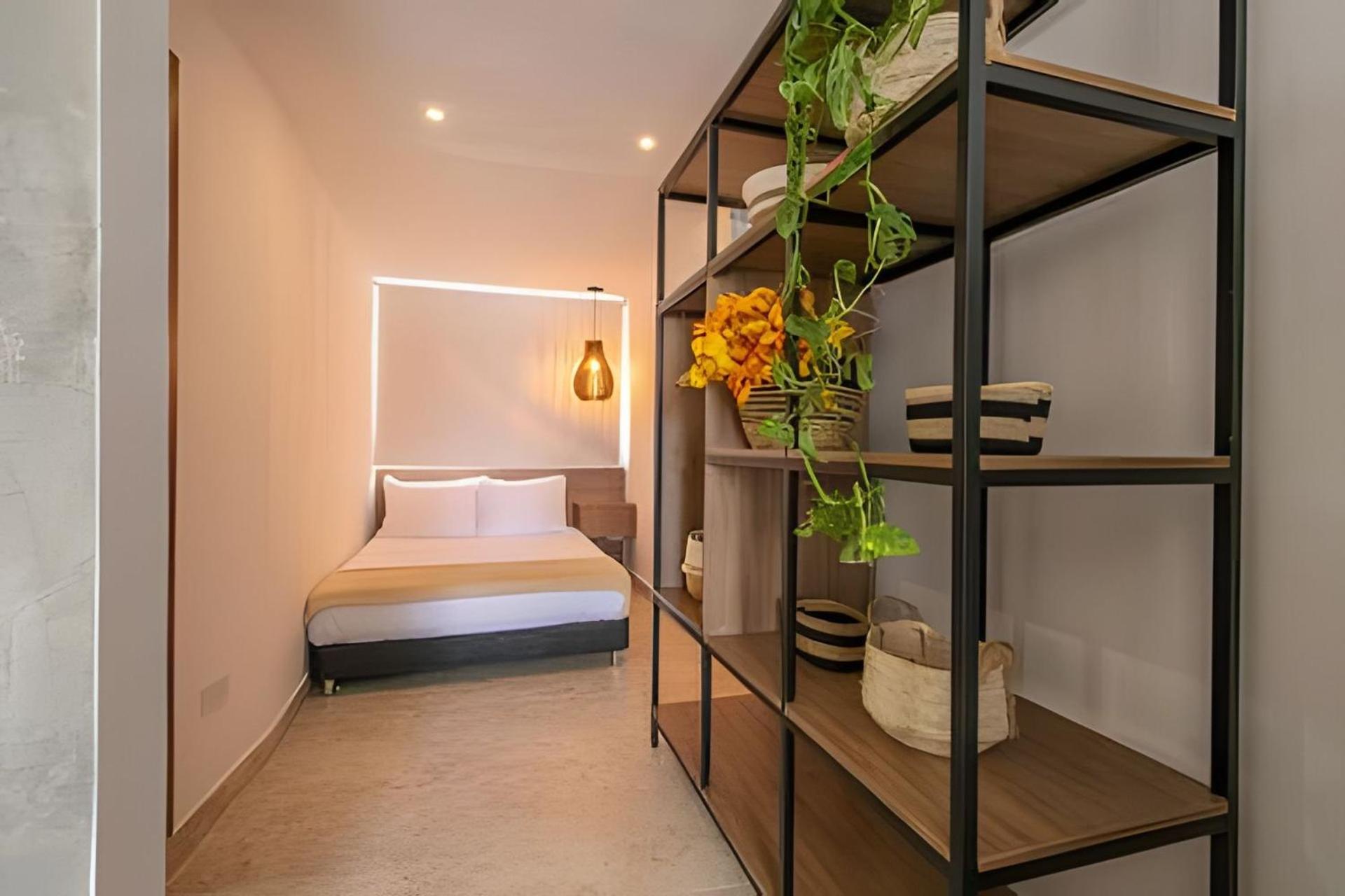 Laurdhomes Laguito Loft , Hot Ware, 1bath *
