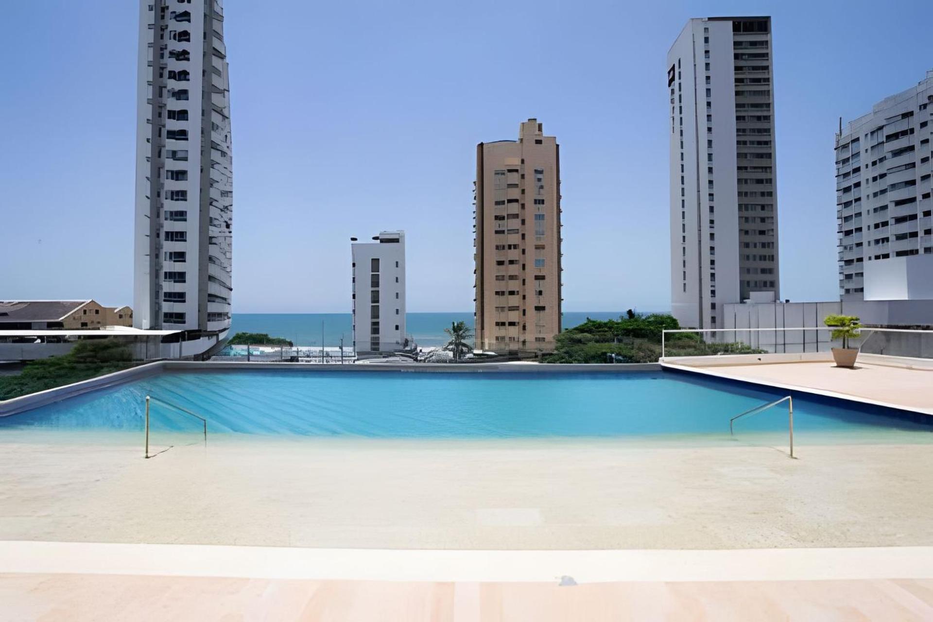 Modern 3br Duplex Apt. Great View And Location *