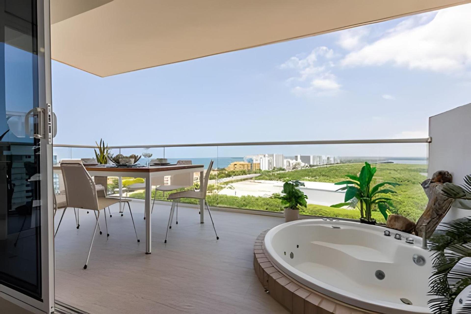 Apartment Luxury 2br Jacuzzi Sea View 14th Floor *