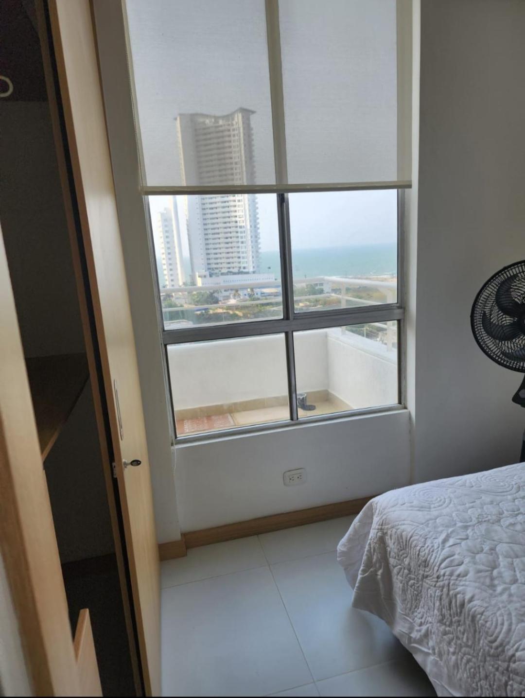 De Lujo, Amoblado En Apartamento Cartagena