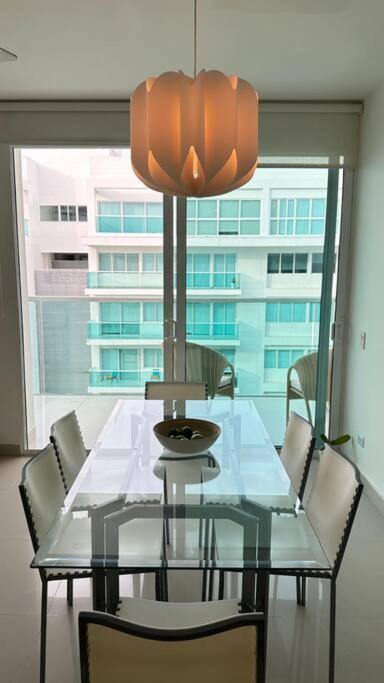 Apartamento Con Linda Vista Al Mar Primera Linea *