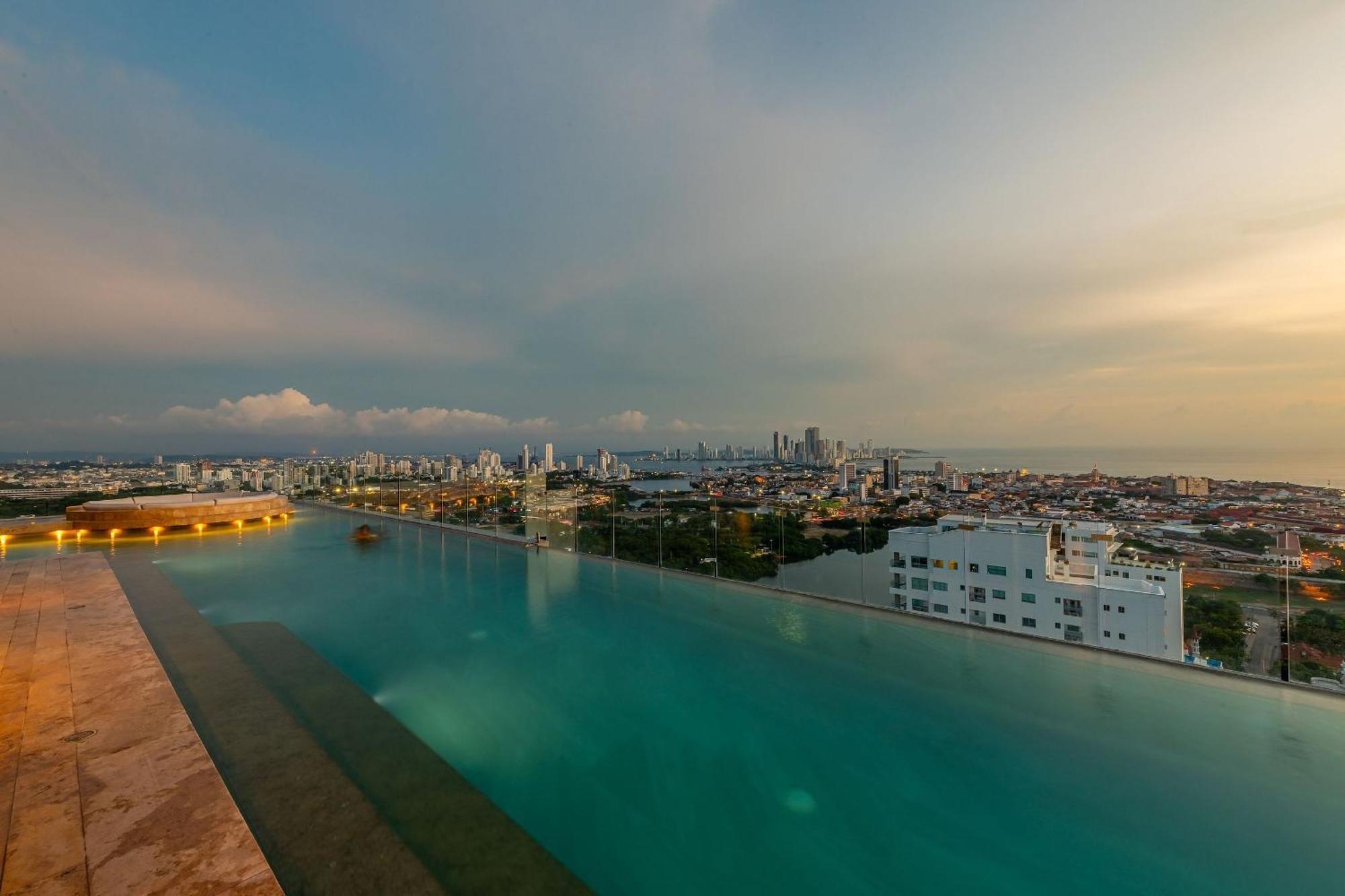 New Beautiful Sea View And Walled 2br Apartment *
