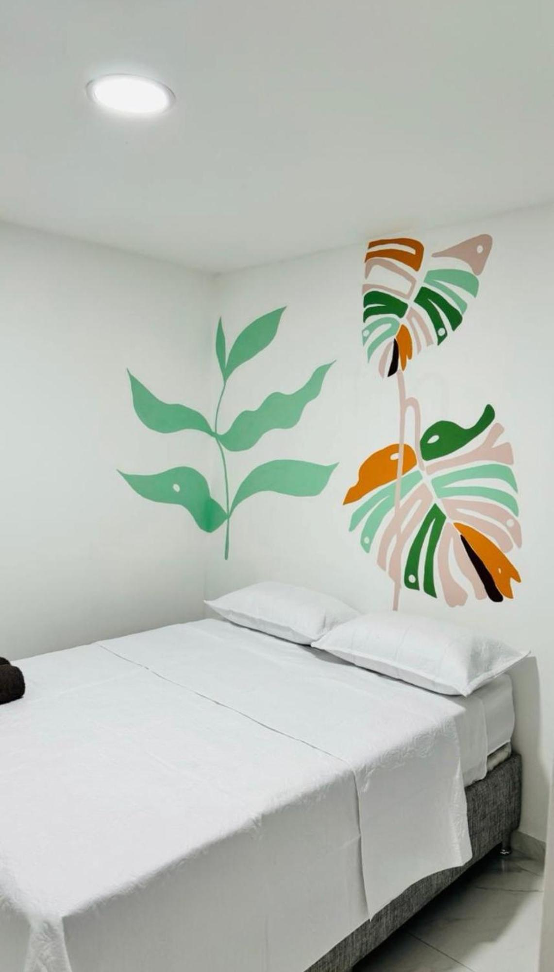 Golden Homestay *