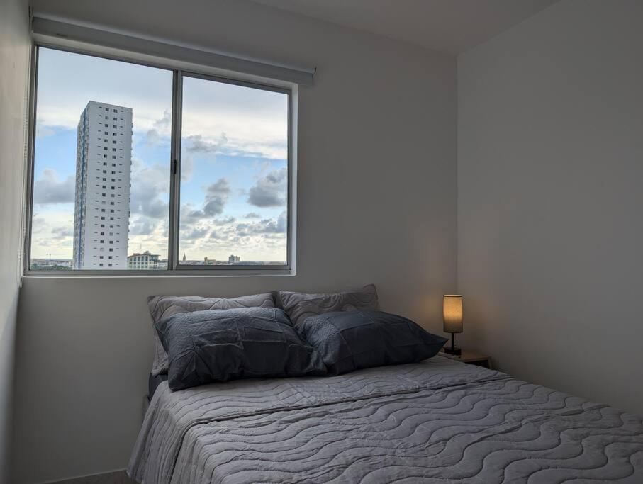 Apartamento Con 3 Y Vista Directa Al Mar