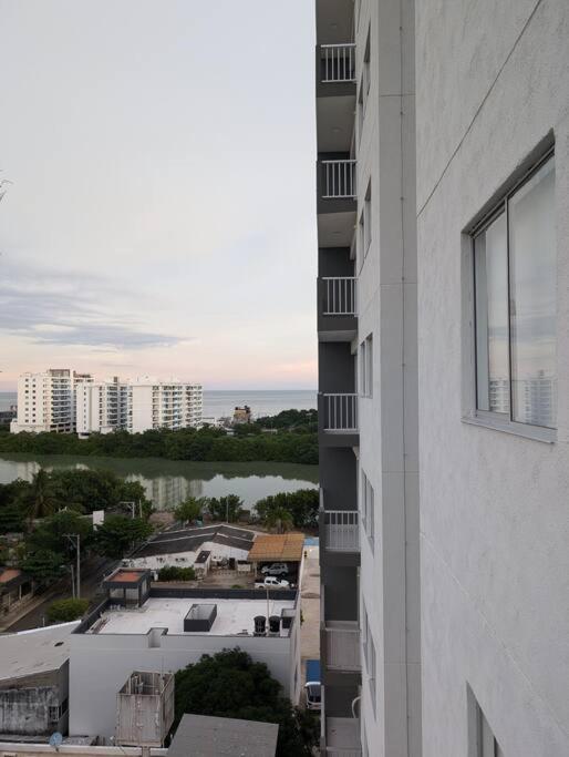 Apartamento Con 3 Y Vista Directa Al Mar
