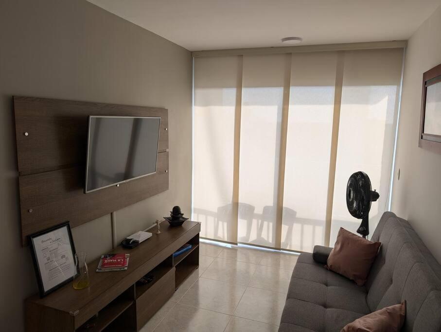 Apartamento Con 3 Y Vista Directa Al Mar *