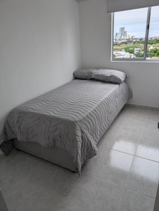 Apartamento Con 3 Y Vista Directa Al Mar