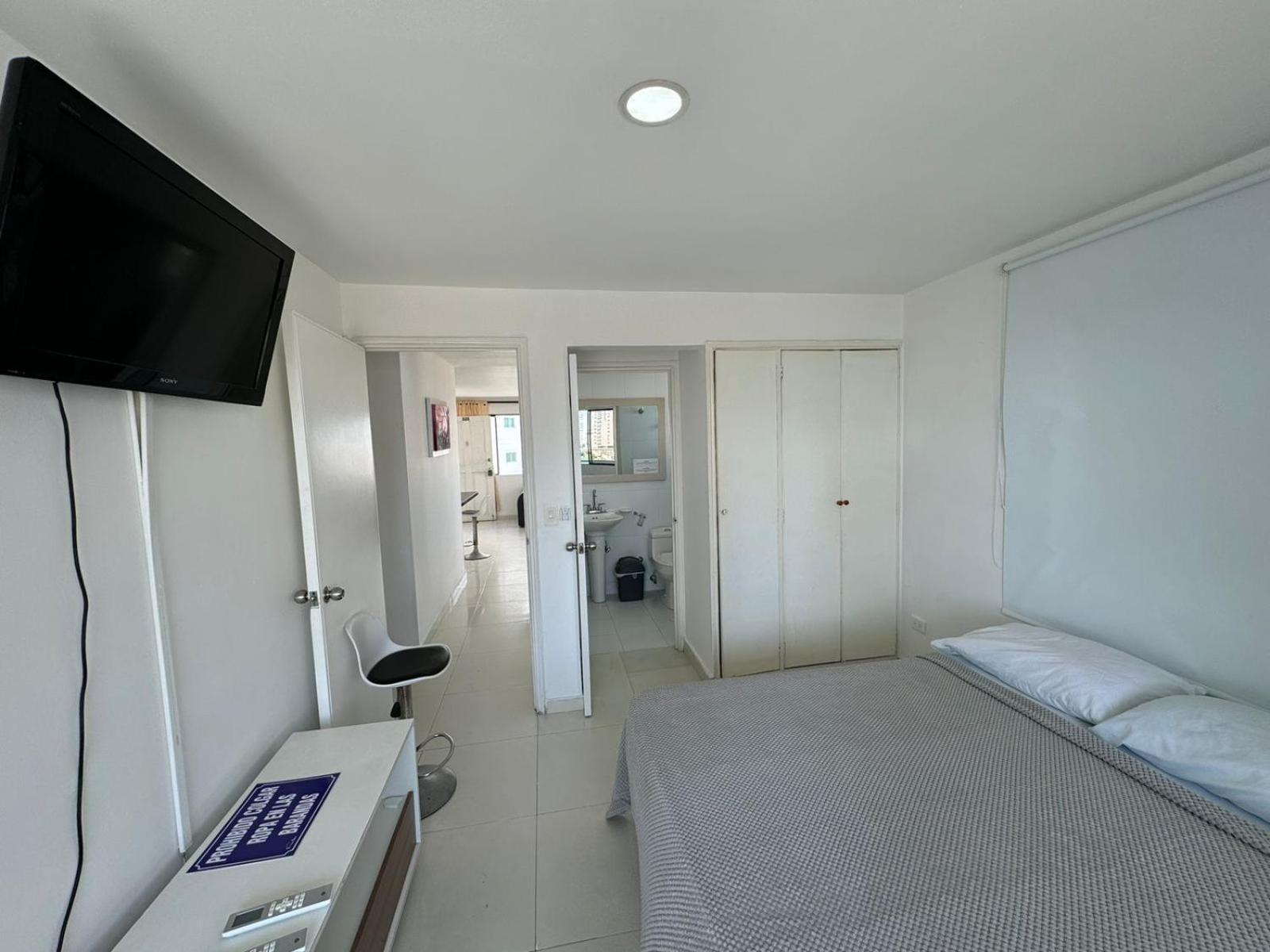 Apartment En Edificio Portofino Icdi