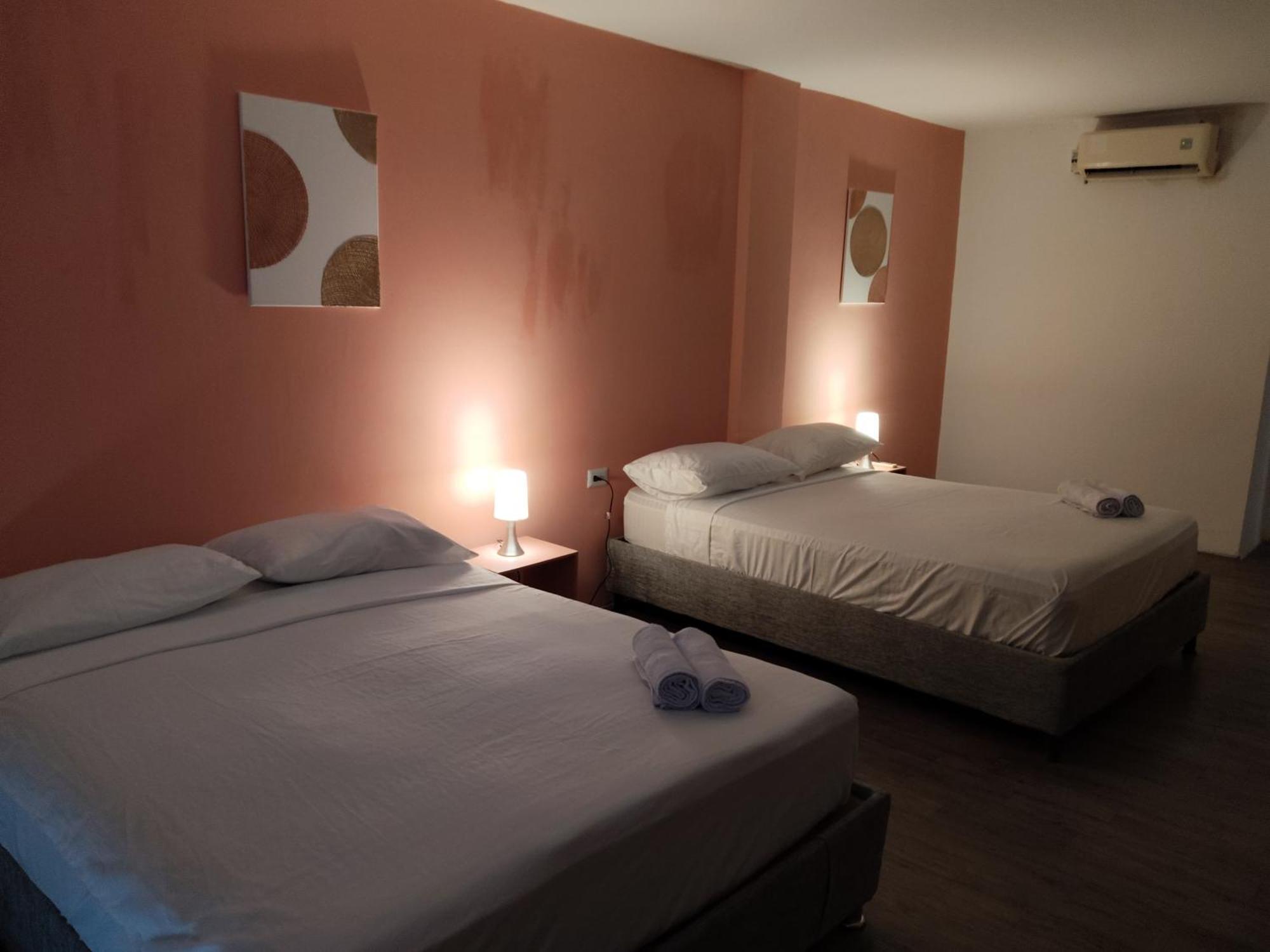 Hotel Harmony Deluxe