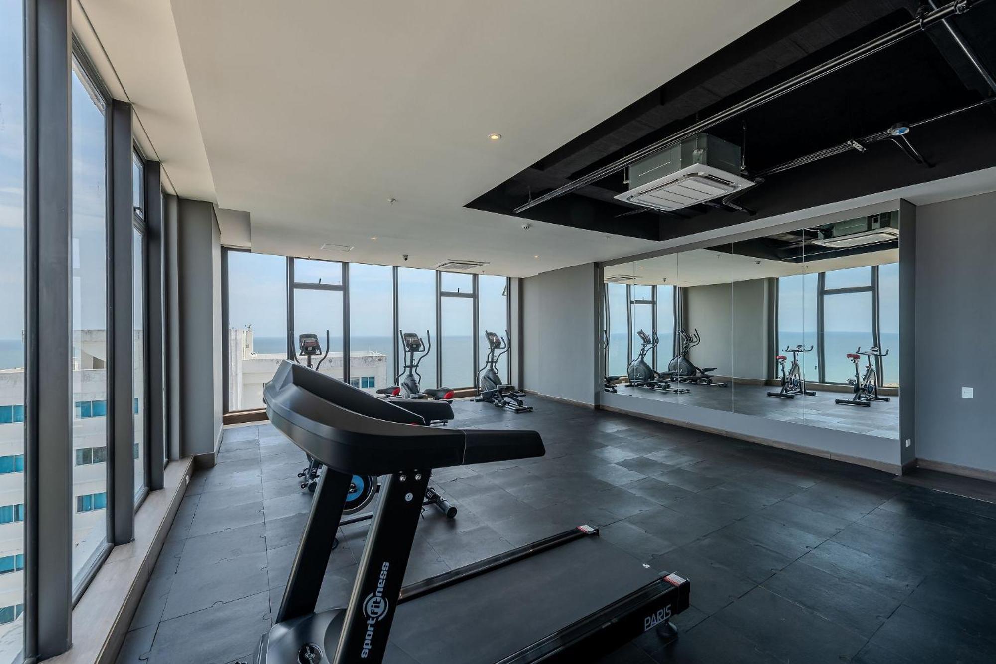 New Beautiful Sea View And Walled 2br Apartment
