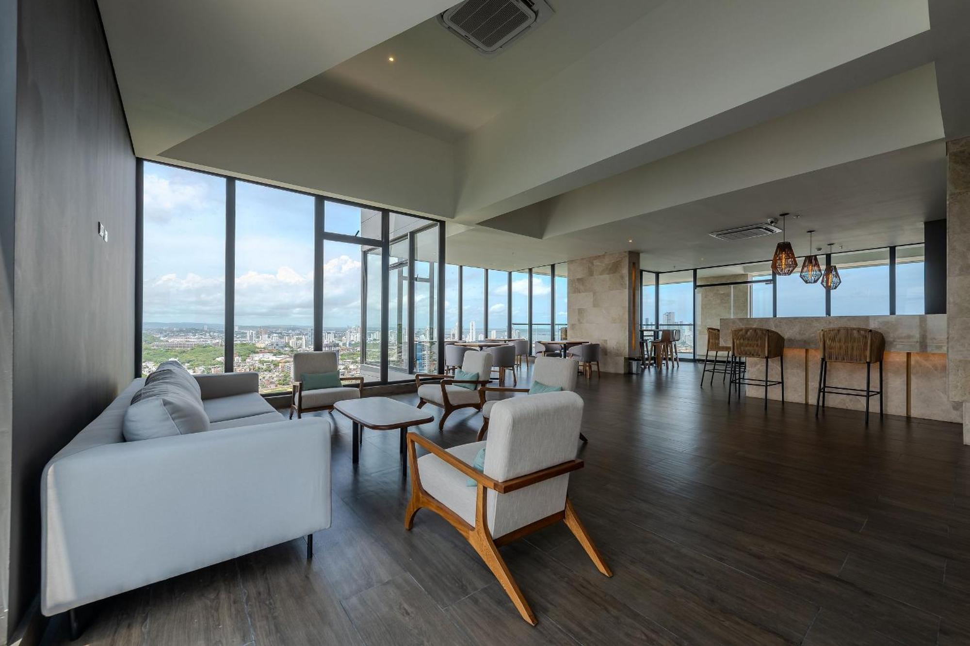 New Beautiful Sea View And Walled 2br Apartment *