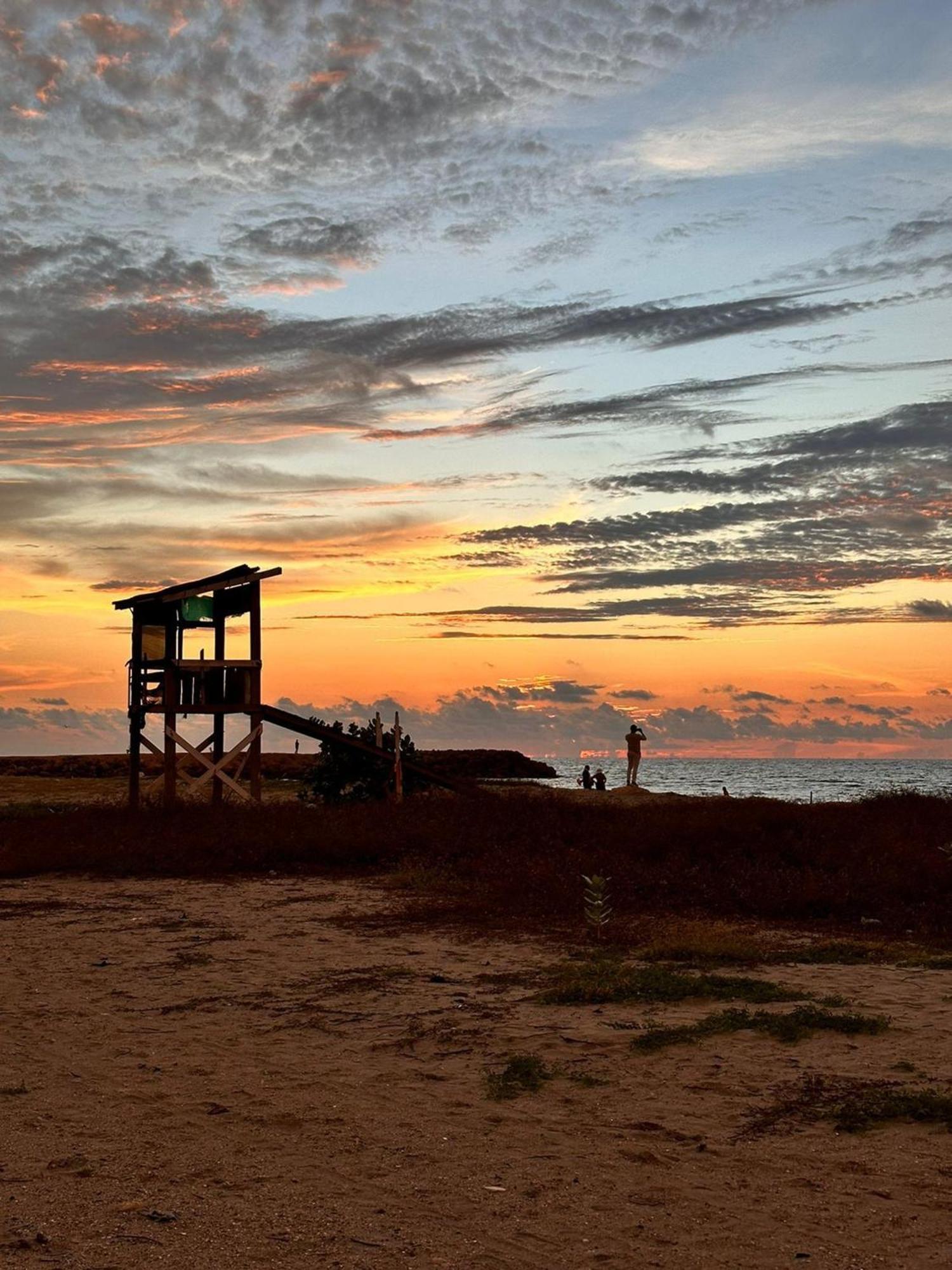 Cb625 En Crespo Con Atardecer Frente Al Mar Apartamento Cartagena