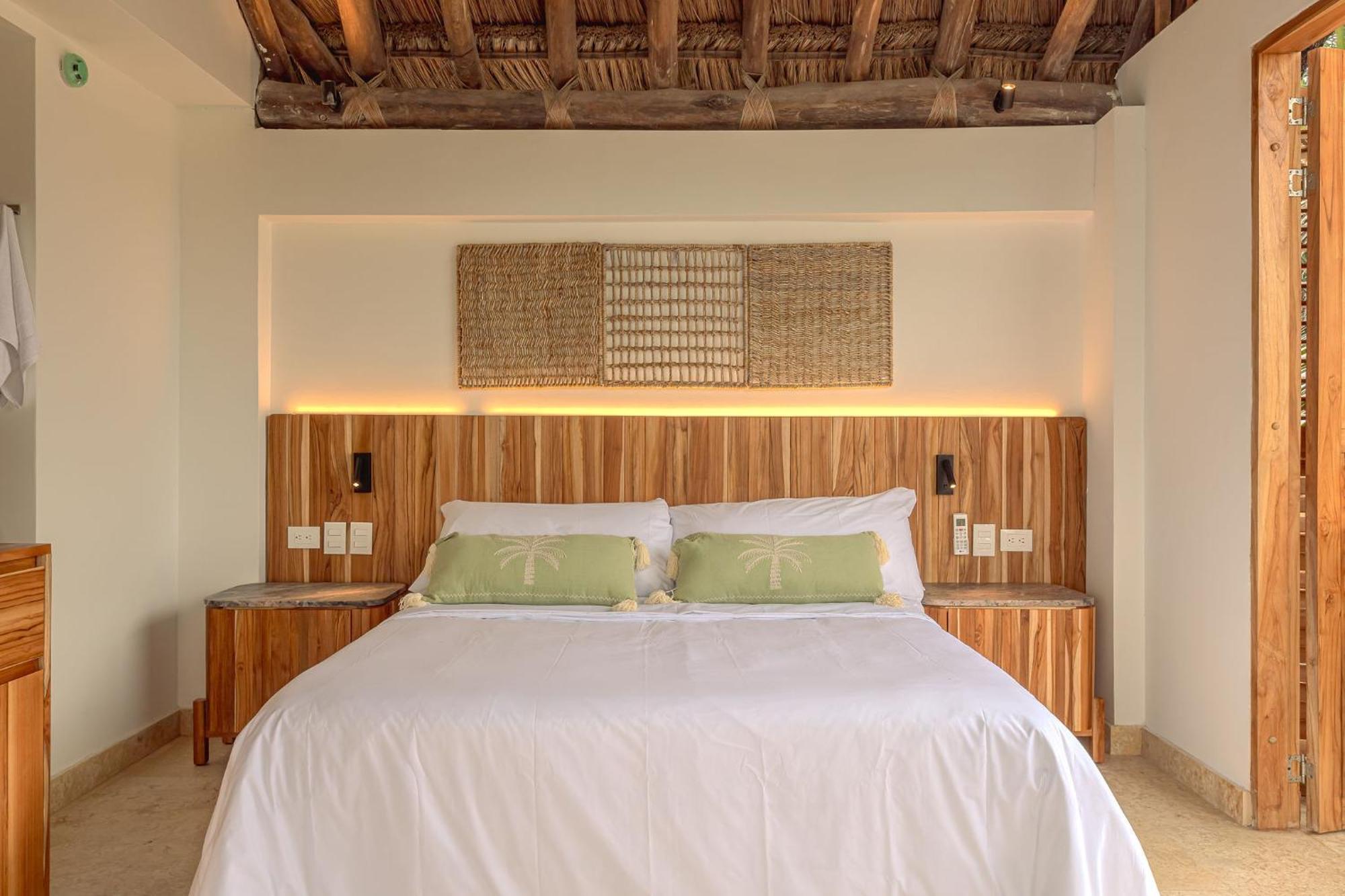 Islawa Soy Local - Isla Privada * Cartagena