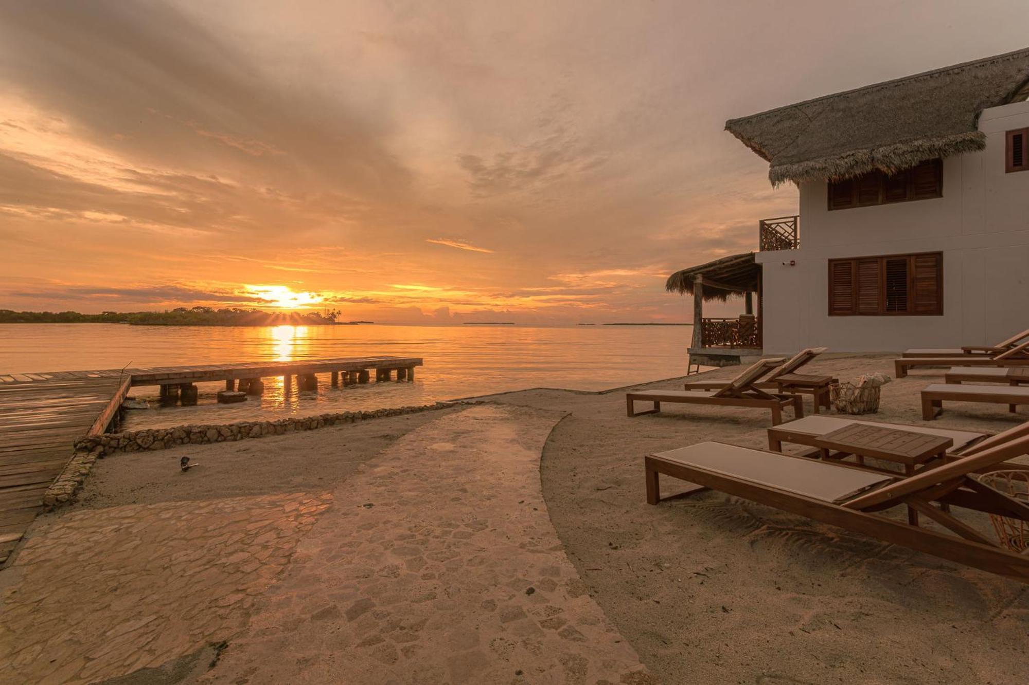 Islawa Soy Local - Isla Privada Hotel