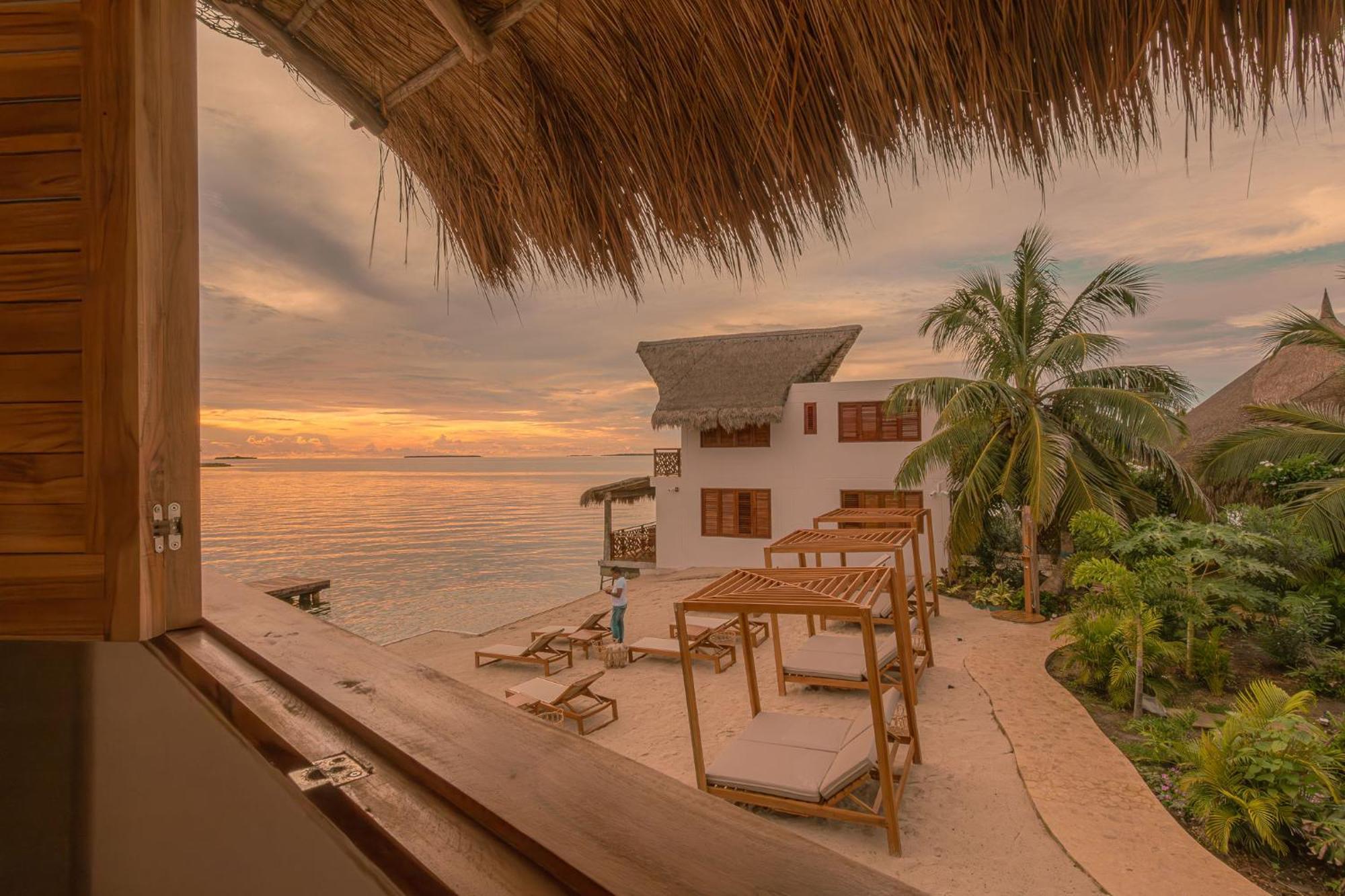 Islawa Soy Local - Isla Privada Cartagena