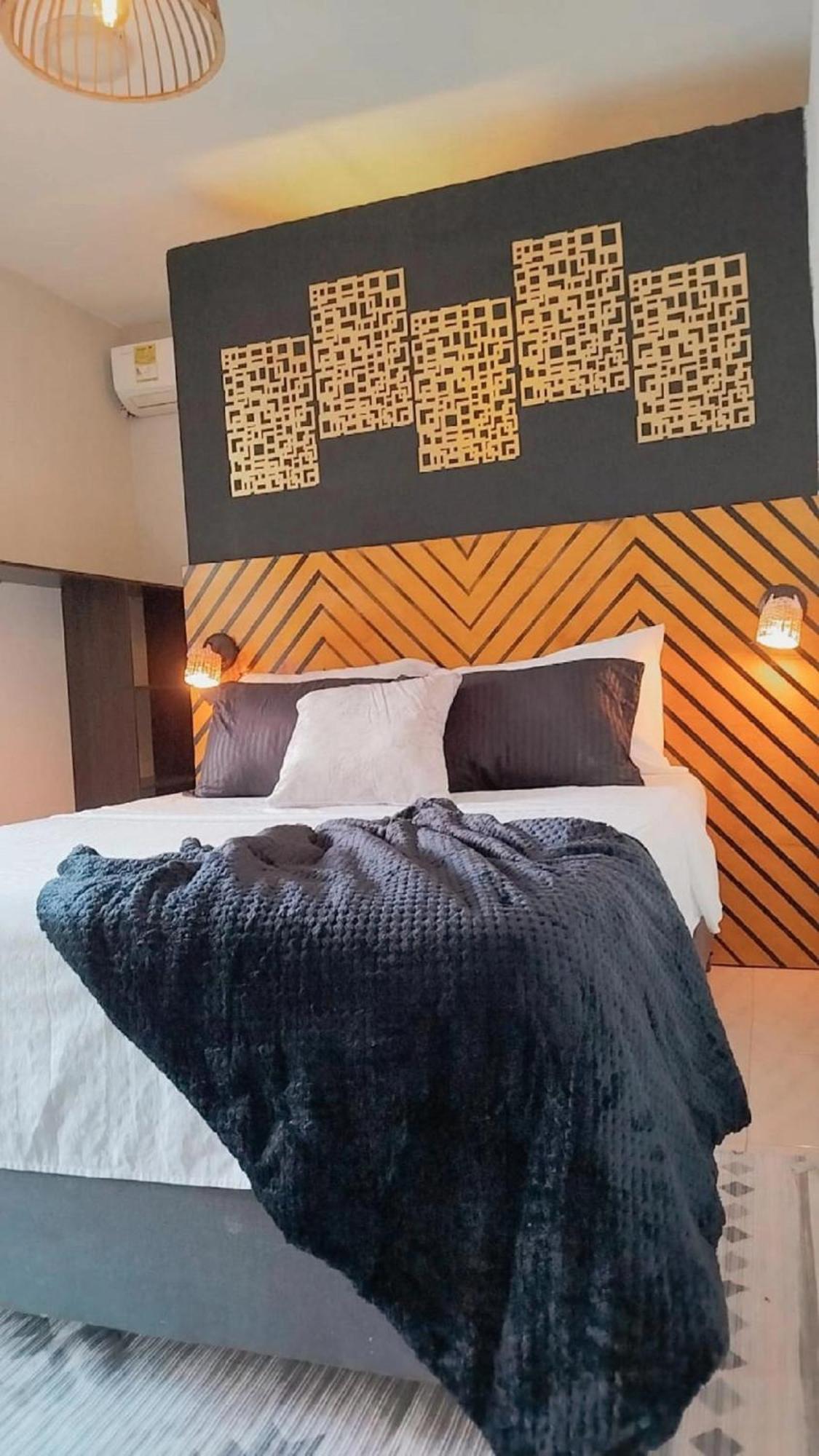 In Guest - Hb4 In La Boquilla Cartaena With Air Conditioning And Jacuzzi Pensión