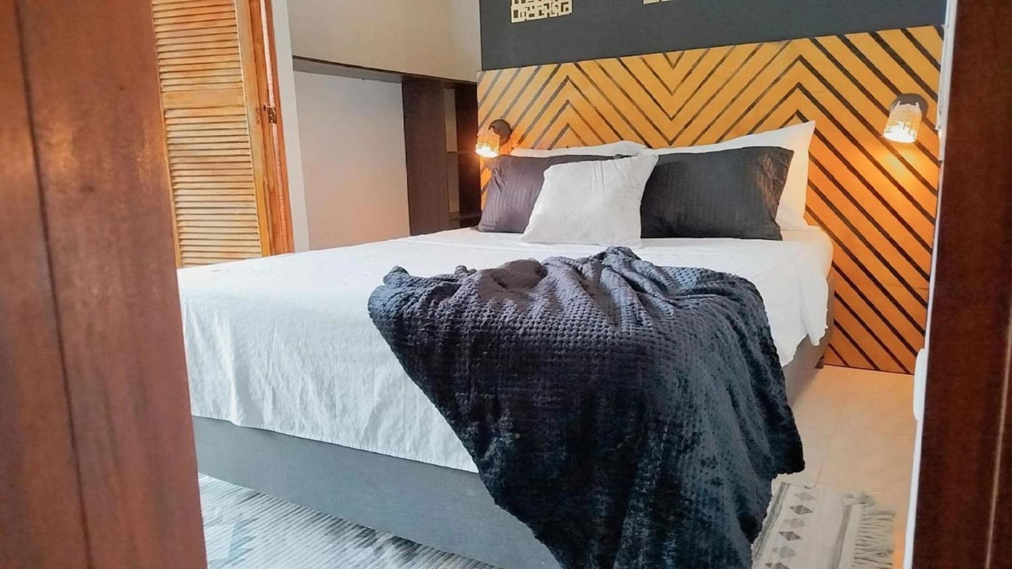 In Guest - Hb4 In La Boquilla Cartaena With Air Conditioning And Jacuzzi Pensión Cartagena