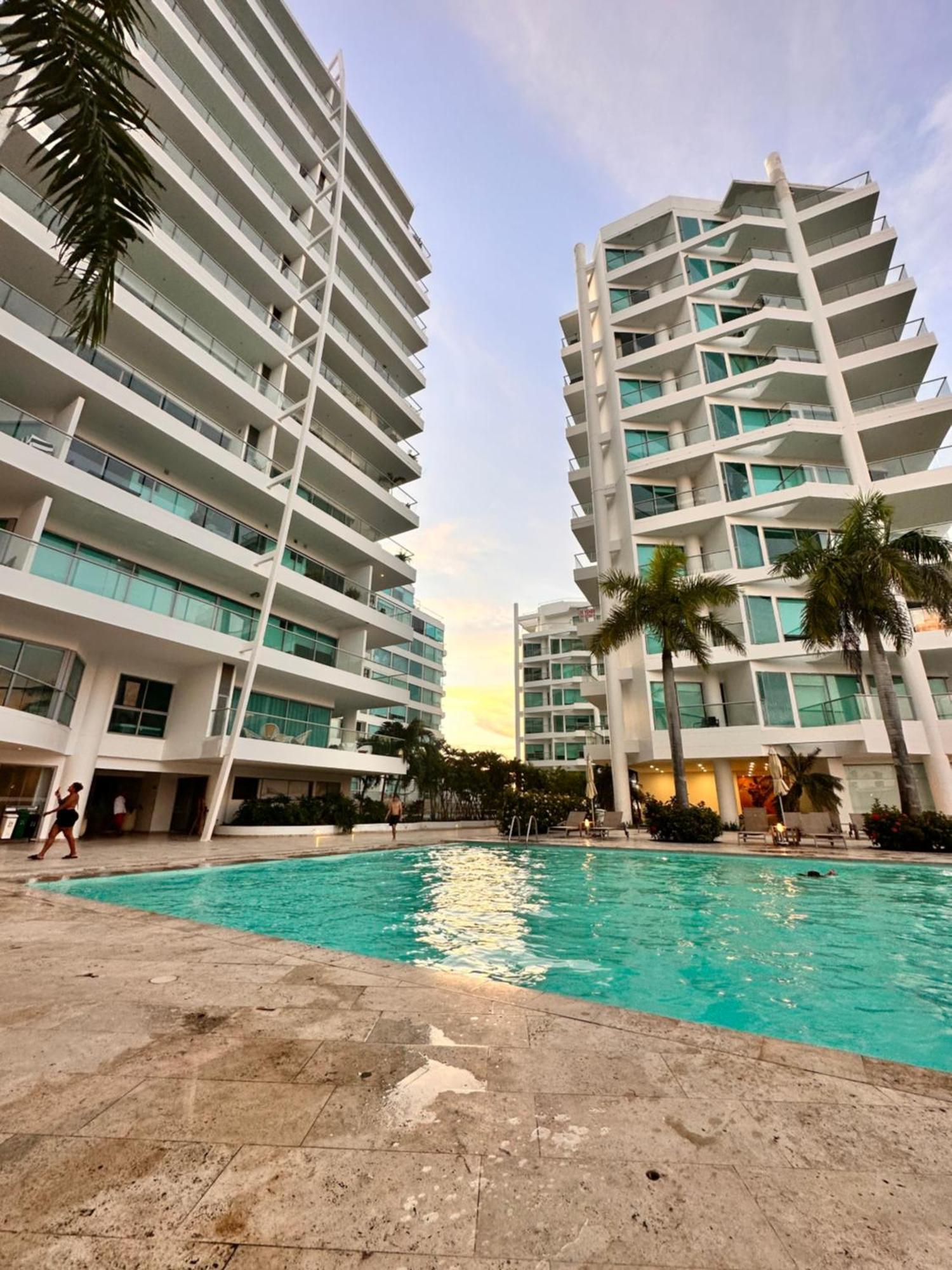 Apartamento Apto- Condominio H Sonesta - Morros-Salida A La Playa - Cerca Hotel Americas