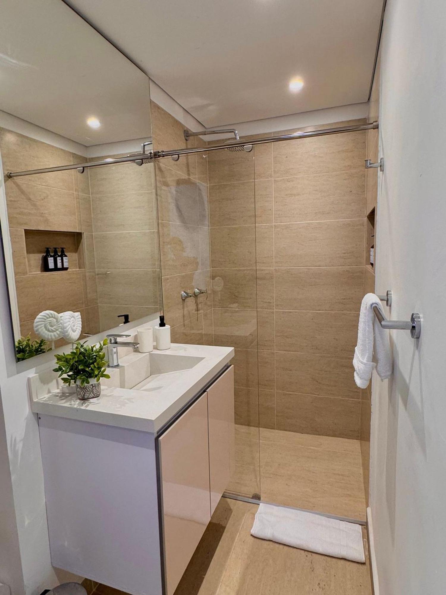 Apartamento Cb1223 En Crespo Frente Al Mar 10min Centro Cartagena