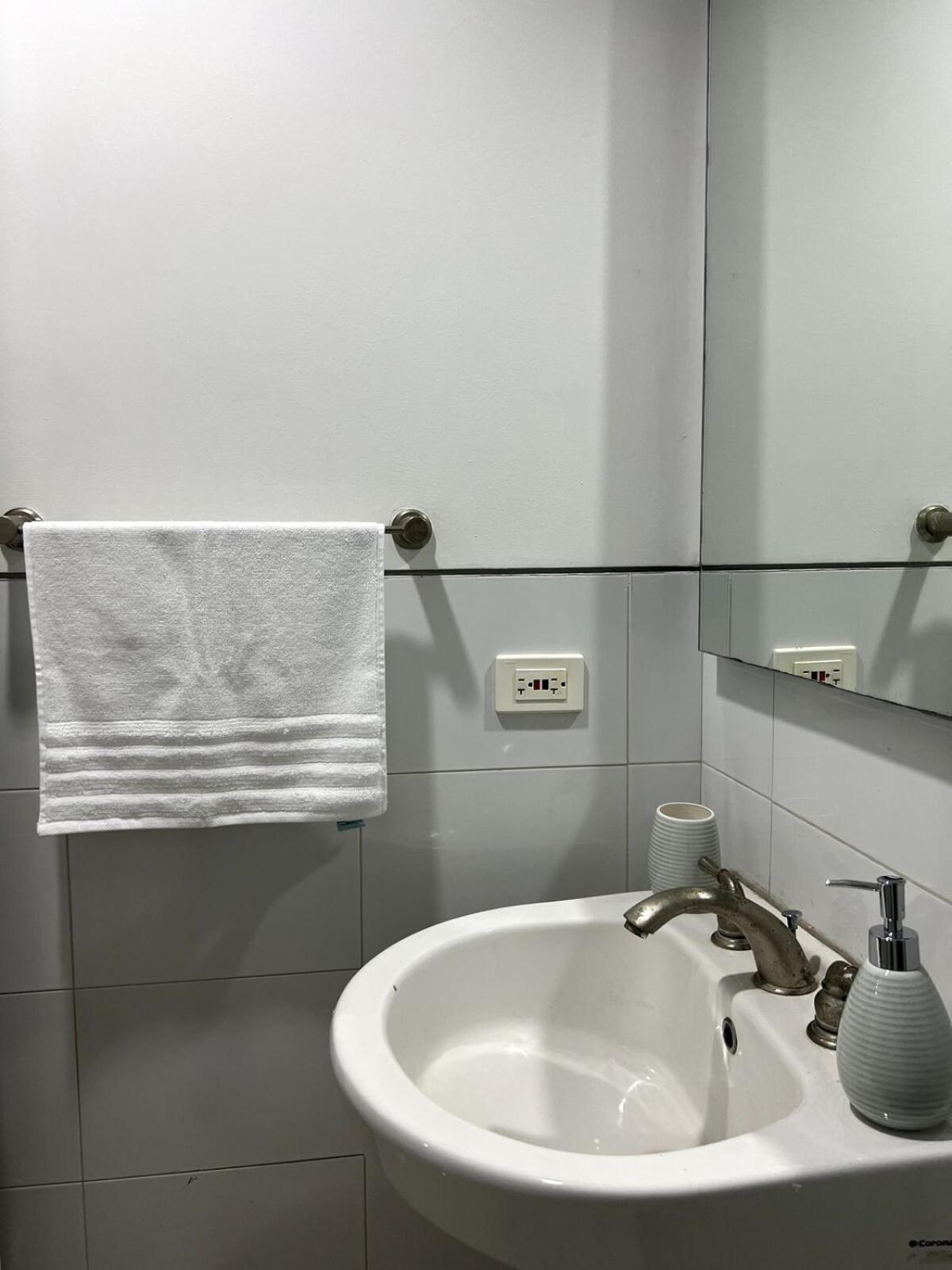 Morros 922 Seaside Retreat * Cartagena