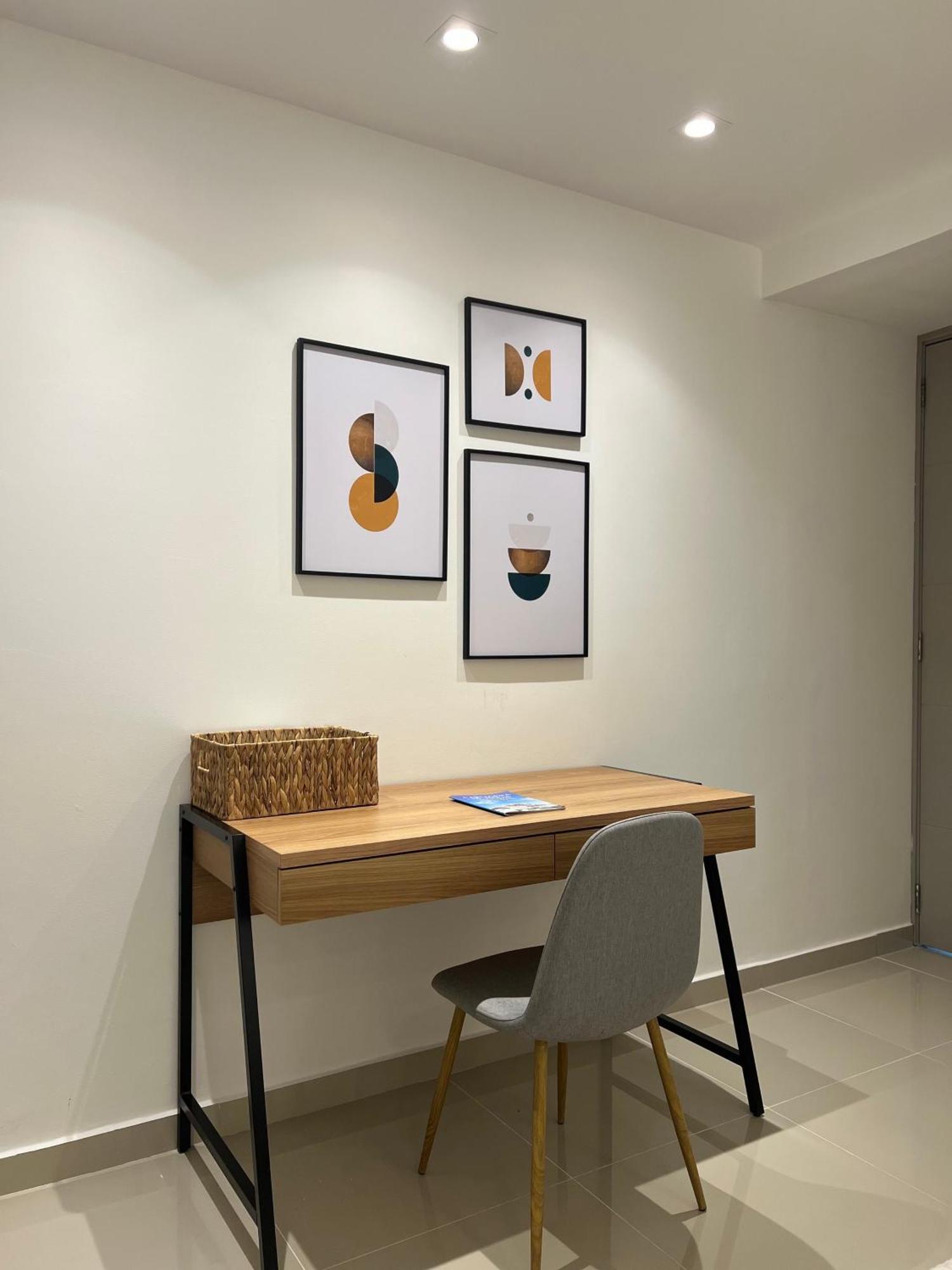 Apartment With Direct Access To The Sea In Ctg