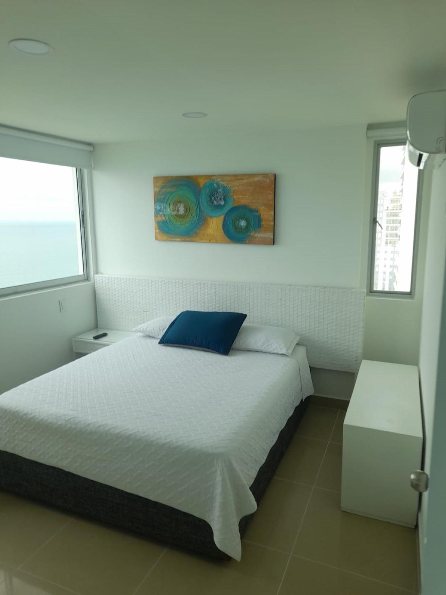 Apartment 2p1-al De 2 Alcobas Frente Al Mar Con Aire Acondicionado Y Wifi