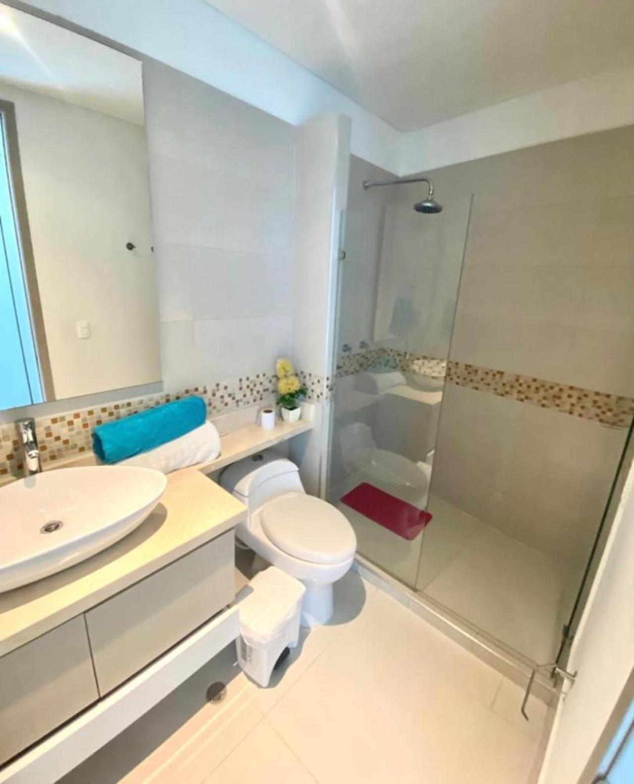 Apartment 2p1-al De 2 Alcobas Frente Al Mar Con Aire Acondicionado Y Wifi Cartagena